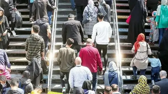 از معاف کردن بابک زنجانی تا فساد چای دبش؛ آیا دین در حال کم‌رنگ شدن است؟