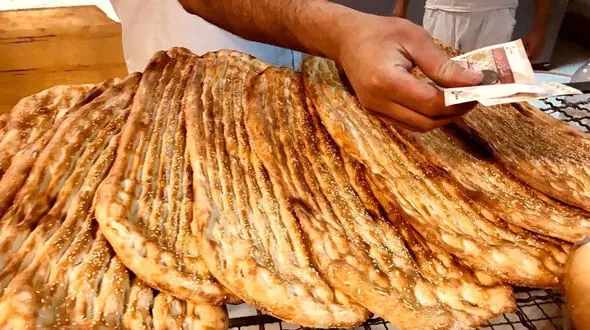 قیمت نان در تهران 200 درصد گران شد / نمی خوای نخر! + جدول