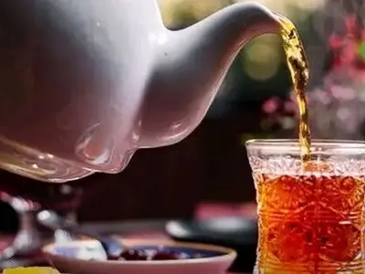 هشدار درباره چای های فراوری شده؛ توصیه به مصرف چای سنتی و تازه دم