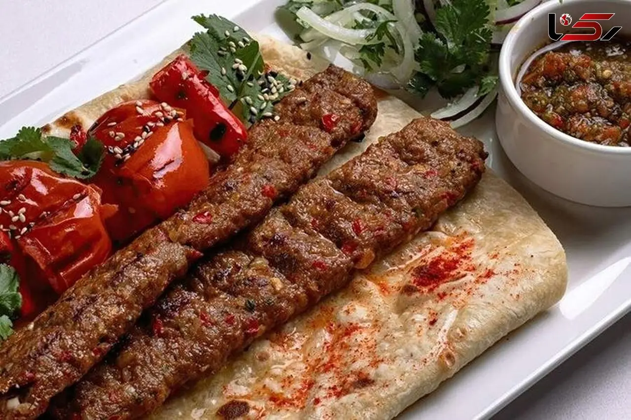 طرز تهیه کباب کوبیده بدون ریزش با جوش شیرین