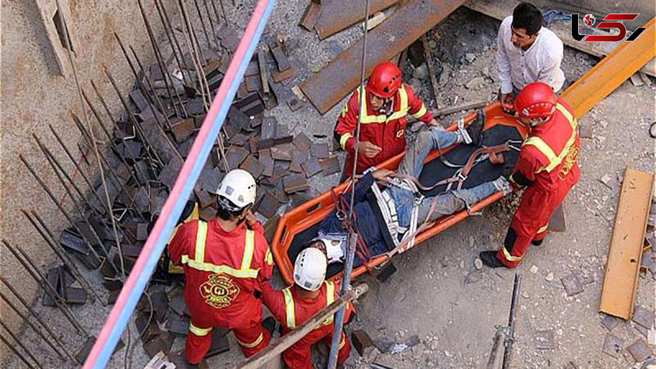 سقوط کارگر ساختمانی از ارتفاع در بجنورد 