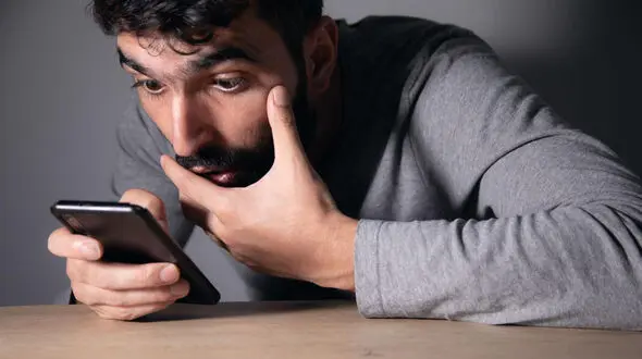 چرا روانشناسی زرد اینقدر طرفدار دارد؟ تیترهایی که ذهن را فریب می دهند!