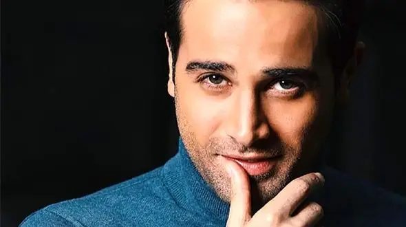 جوانی عجیب مادر آرمان درویش  ! + عکس شباهت آقای بازیگر به مادرش