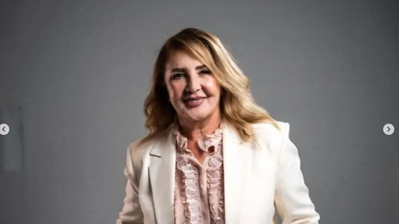 نوش آفرین