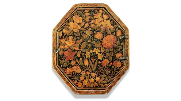 ببینید ؛ قاب آینه قجری که در لندن نگهداری می شود + عکس