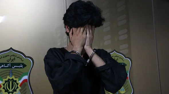 این دزد قد بلند را می شناسید؟ / راننده های تاکسی اینترنتی از  مرد مسلح وحشت داشتند + فیلم  گفتگو 