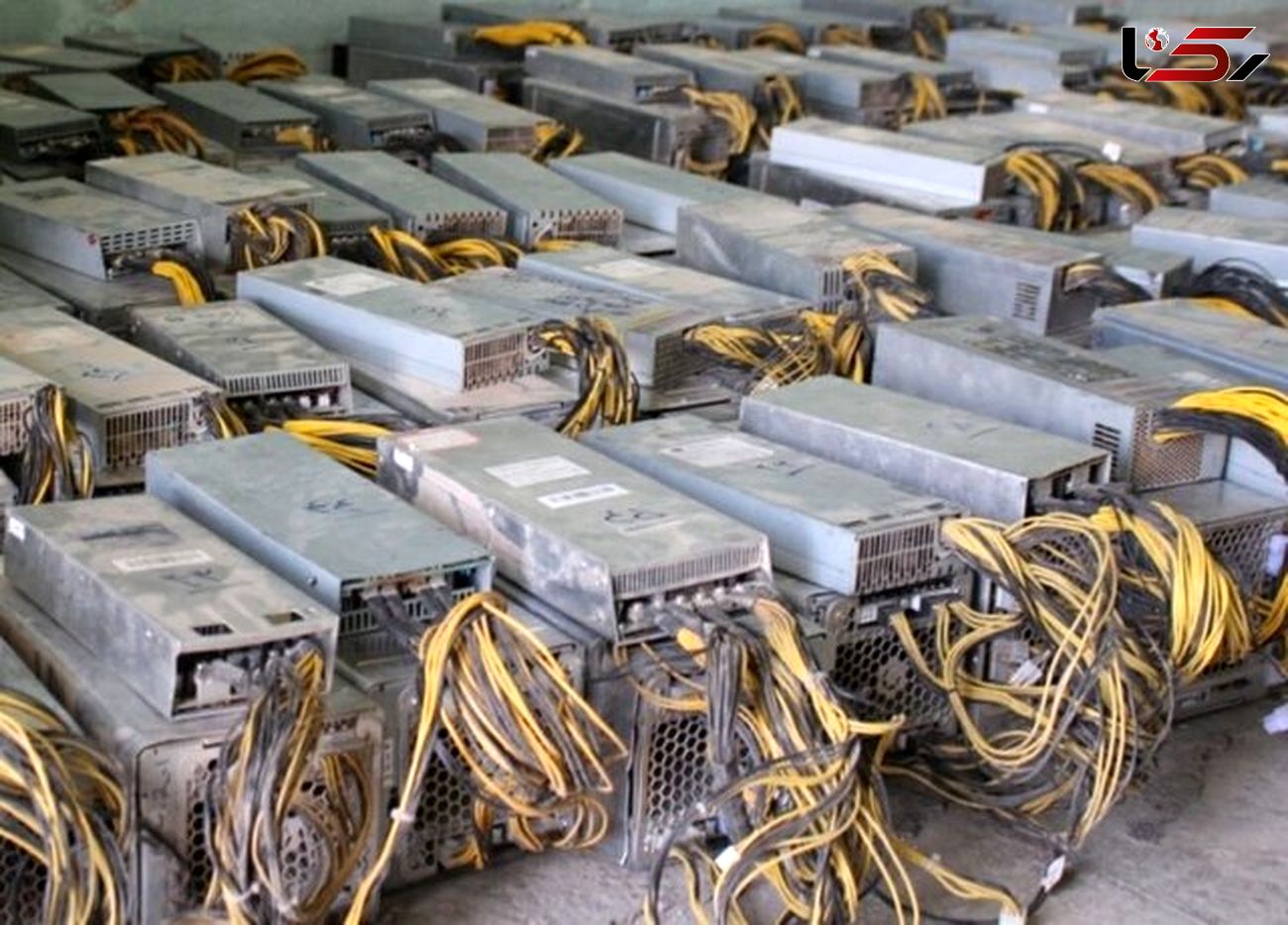 کشف ۶۴ دستگاه غیرمجاز استخراج رمز ارز دیجیتال در خرم‌آباد