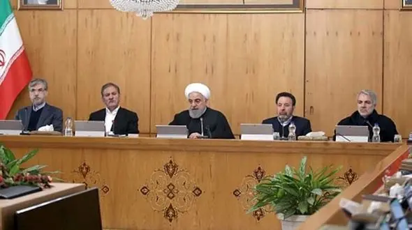 آن‌ها که بهانه به دست آمریکا دادند، پاسخگو موضع‌گیری خود باشند