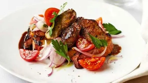 جگر مرغ سرشار از آهن و پروتئین