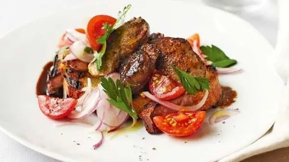 جگر مرغ سرشار از آهن و پروتئین