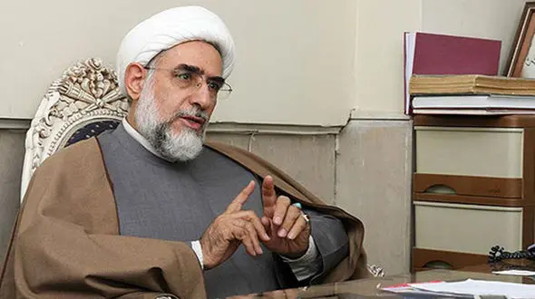 منتجب نیا با کنایه به جلیلی : برخی دیپلمات‌ها تفاوت بین مجمع عمومی سازمان ملل و پایگاه بسیج را متوجه نمی‌شدند