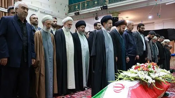 حجت الاسلام نیری حکم و اختیاراتی داشت که هیچ قاضی‌ دیگری نداشته است