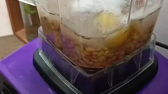 ببینید / طرز پخت نان عدس + فیلم 