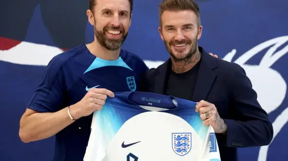 دیدار اسطوره از کمپ تیم ملی انگلیس + ویدیو کامل