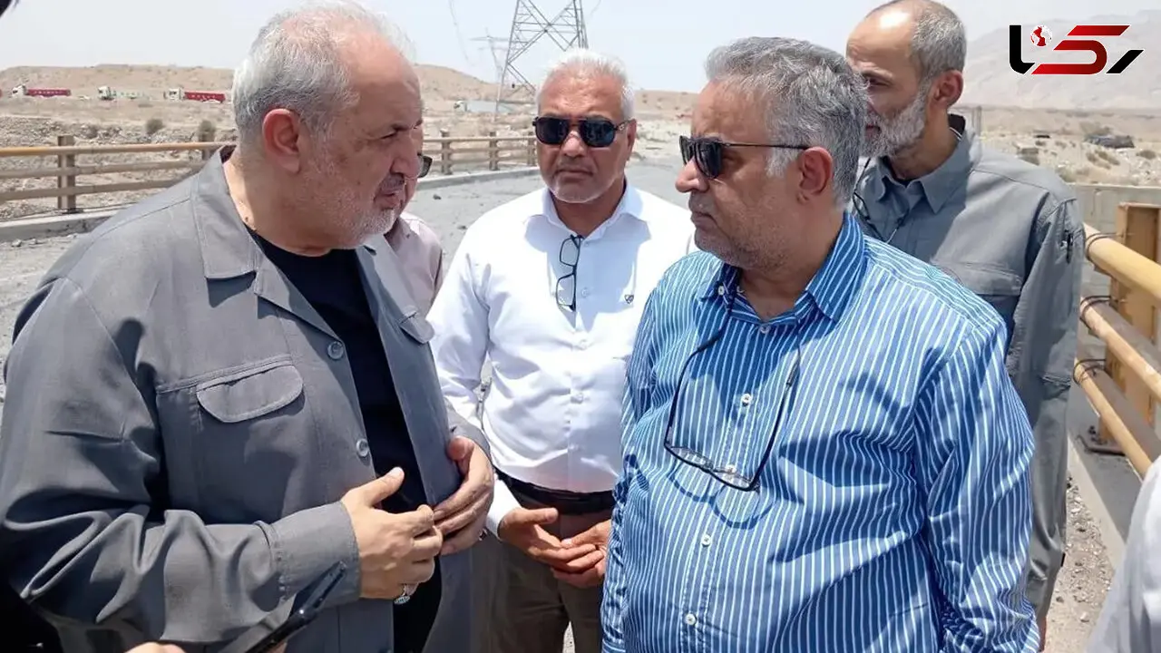 تاکید بر ضرورت تداوم خدمت‌رسانی پایدار و بی‌وقفه به مردم هرمزگان/ تقدیر از تلاش شبانه روزی کارکنان صنعت آب و برق استان