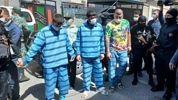 حکم اعدام برای3 شرور هشترودی ! / آنها با کلاشینکف شهر را وحشت زده کردند + عکس