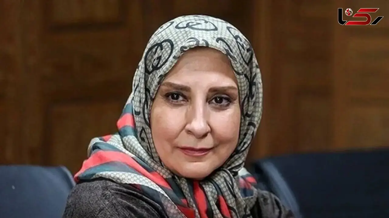 میز ساده و خلوت جشن تولد مرجانه گلچین با سفارش جذاب یک مجسمه زیبا و کیک نسکافه‌ای خوشمزه/ مبارکا باشه+عکس