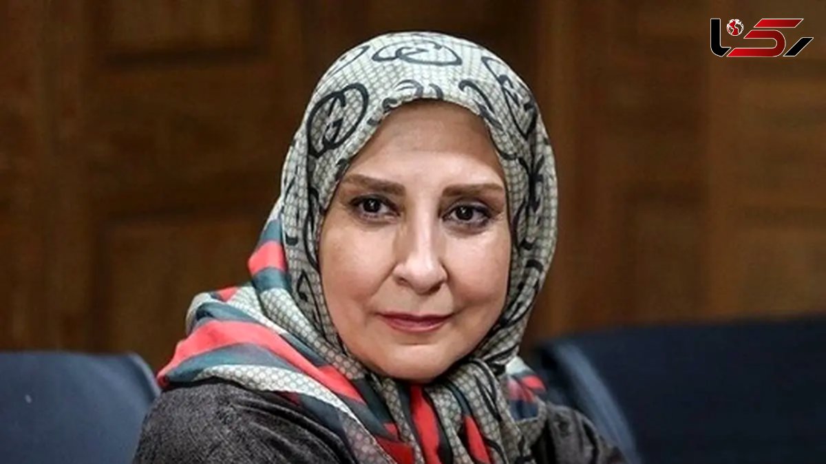 میز ساده و خلوت جشن تولد مرجانه گلچین با سفارش جذاب یک مجسمه زیبا و کیک نسکافهای خوشمزه/ مبارکا باشه+عکس