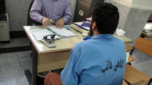 سرقت برای خریدن لباس نو 