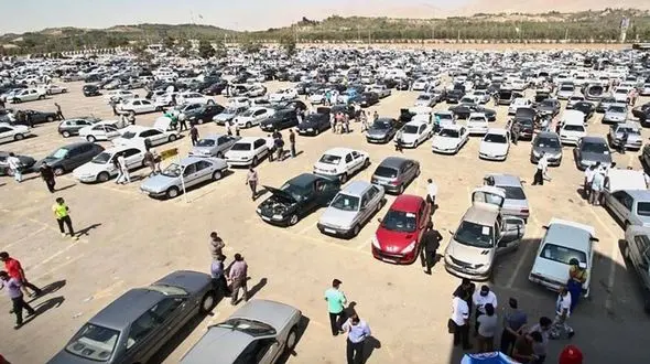 چه زمانی واردات خودرو آزاد می شود؟ / خودروسازان داخلی به شدت موافق واردات خودرو هستند