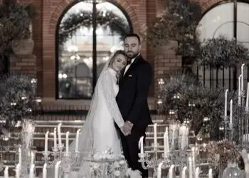 فیلم / رونمایی نیلوفر پارسا از عروسی مجلل و شاهانه اش بعد عروسی آرام جعفری و متین ستوده / مراسمش  یک سر و گردن از جشن های 2 تازه عروس سینما بهتره ...