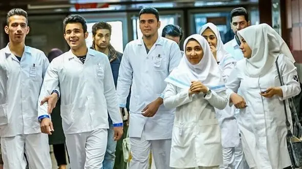 ورودی پزشکی و دندانپزشکی در 5 سال آینده افزایش می یابد