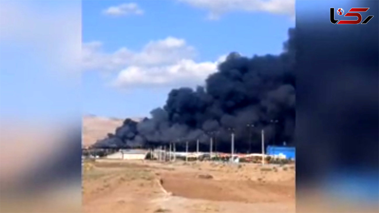 فیلم آتش سوزی بزرگ در کارخانه موتورسازی / میزان خسارت مشخص نیست