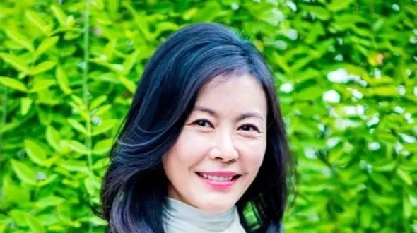 عکس/ سفر به تاریخ؛ ژست «بانو یومیول» در پشت صحنه سریال «جومونگ»