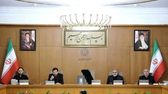 مسئولان اجازه ندهند کوچکترین تعلل و خللی در خدمت‌رسانی به مردم ایجاد شود