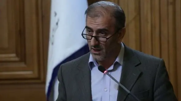 برخی پیمانکاران شهرداری تهران حداقل حقوق را به کارگران خود نمی پردازند / عضو شورای شهر تذکر داد