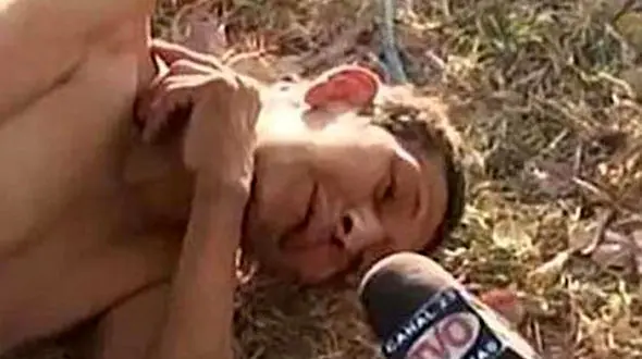 سوال احمقانه خبرنگار از مصدوم حادثه دیده و در حال مرگ ! +عکس