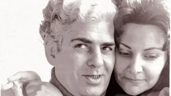 فیلم / نگاهی به معماری خاص و چیدمان شاعرانه خانه  احمدشاملو و آیدا /  معروفترین شعر عاشقانه‌ای که روی دیوار خانه نوشته شد + عکس ها