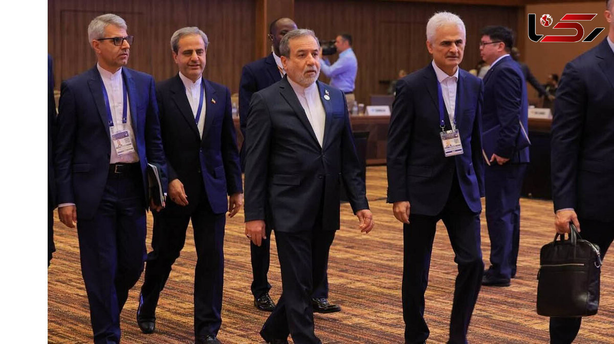 عراقچی: ادعای آمریکا و اروپا درباره بازگشت قطعنامهها باطل است