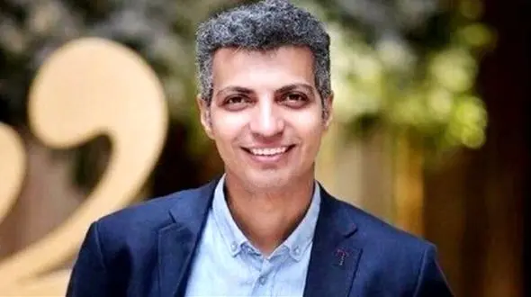 عکس/ سفر در زمان/ کودکی عادل فردوسی پور در کنار برادرش درگذر زمان