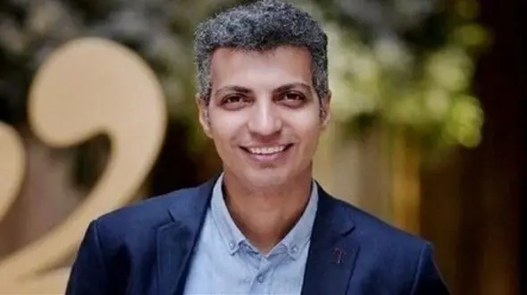عکس/ سفر در زمان/ کودکی عادل فردوسی پور در کنار برادرش درگذر زمان