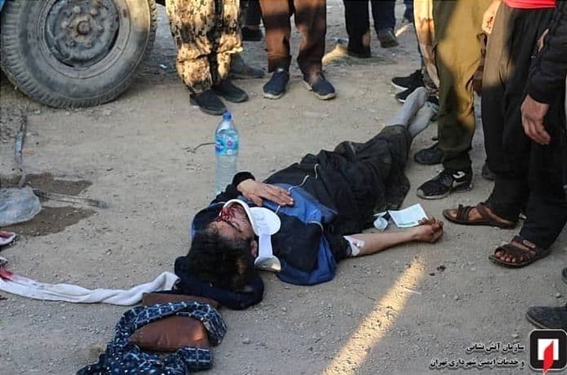 پرت شدن 11 تن از 2 خودرو در پی تصادف 