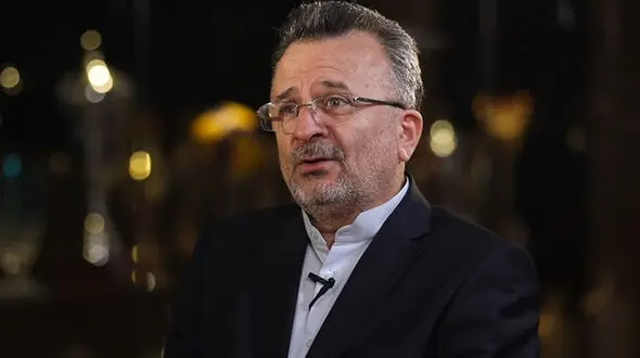 داورزنی: هزینه سنگینی بابت ایستادن روی استراتژی مان دادیم/ آخرین وضعیت انتخاب سرمربی خارجی تیم ملی والیبال