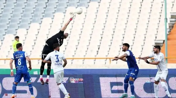 گل نخست استقلال به گل گهر/ضربه تماشایی میرزایی+فیلم