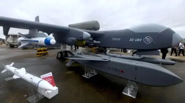 بزرگ‌ترین پرنده پهپادبر جهان «جیو تیان» به میدان آمد! + تصاویر