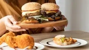 ترفندهای ساده برای غلبه بر هوس های غذایی