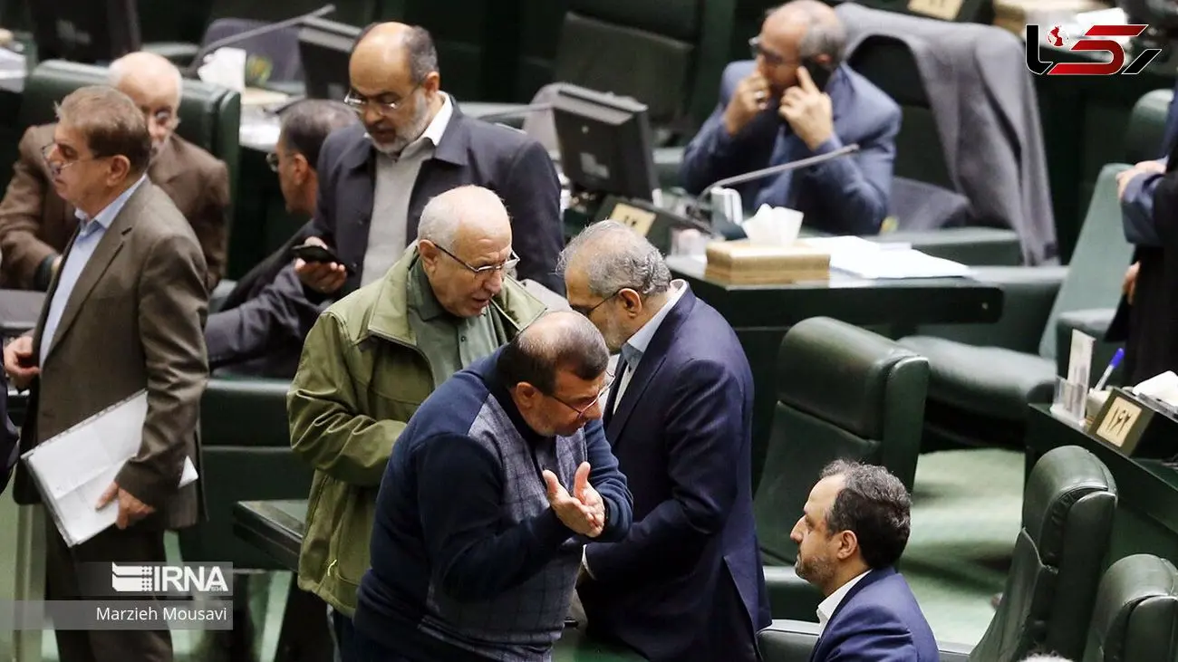 جلسه غیرعلنی ارزی مجلس به تعویق افتاد