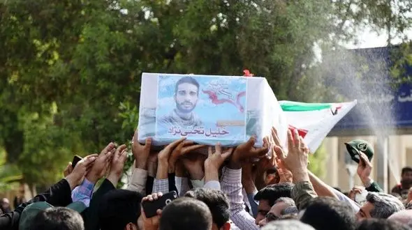 پیکر شهید مدافع حرم در بندرعباس تشییع شد