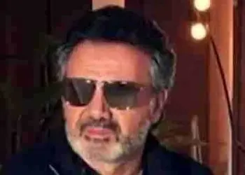 دانلود آهنگ  معین و هایده ( ورژن هوش مصنوعی ) /  به نام به دیدن من بیا