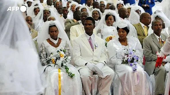 امکان انتخاب نام خانوادگی همسر توسط مردان در آفریقای جنوبی