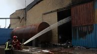 شایعه سازی برخی رسانه‌ها در پی ادامه آتش سوزی در شهرک صنعتی یزد