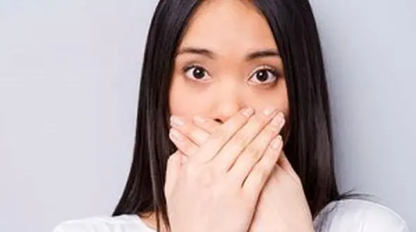 با این دانه طبیعی بوی بد دهانتان را از بین ببرید!