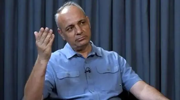 واکنش عجیب زیدآبادی به وزیر جدید اقتصاد: پشت سد رأی‌اعتماد مجلس گیر کند!