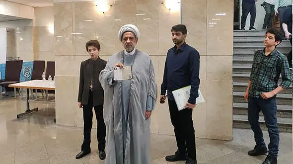 مهدی شیخ داوطلب نامزدی انتخابات ریاست جمهوری شد