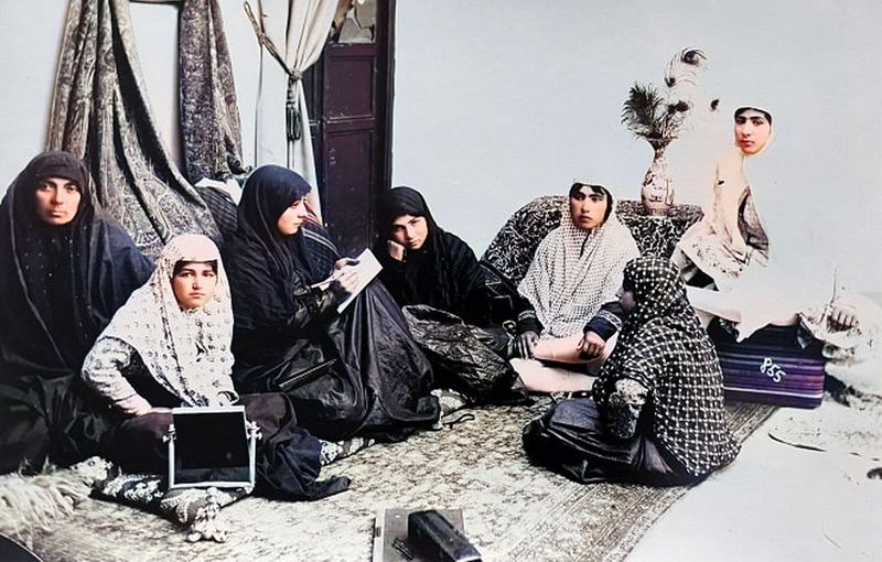 زنان در حرمسرای ناصرالدین شاه