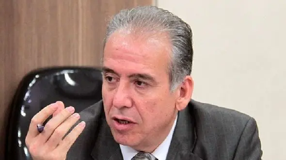 اتاق بازرگانی، کلکسیون تخلفات/ اطلاعات محرمانه در جیب دوتابعیتی‌ها/هیات رئیسه منحل شود